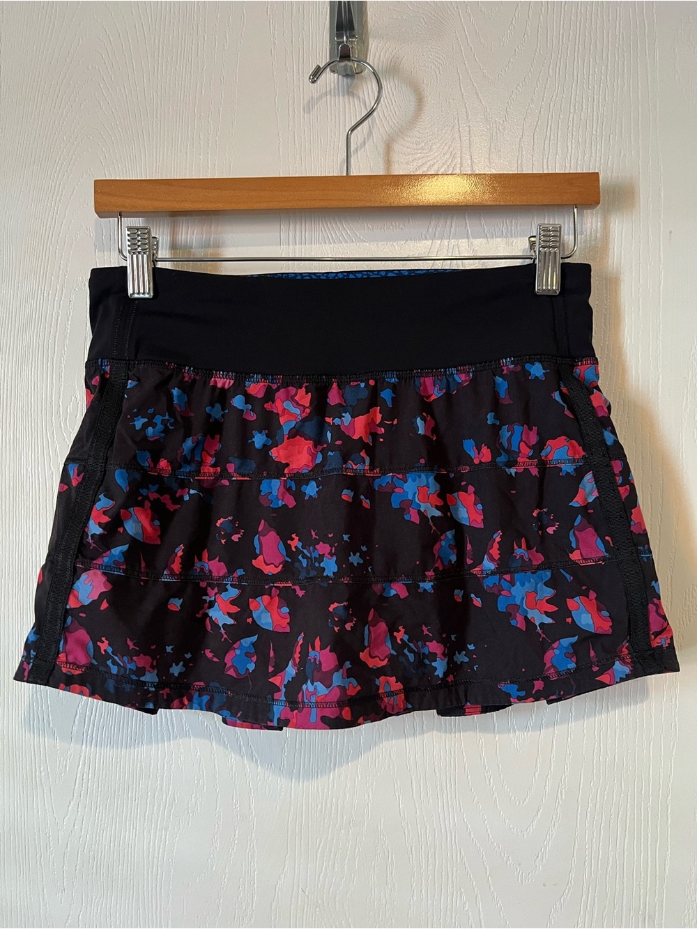 Lululemon Pace Rival Skirt II Dandy Digie Black floral women size 4